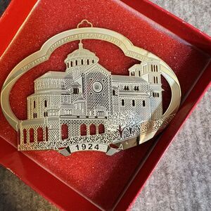 Vtg Immaculate‎ Conception Church Monastery Christmas Ornament Gold Metal 1924